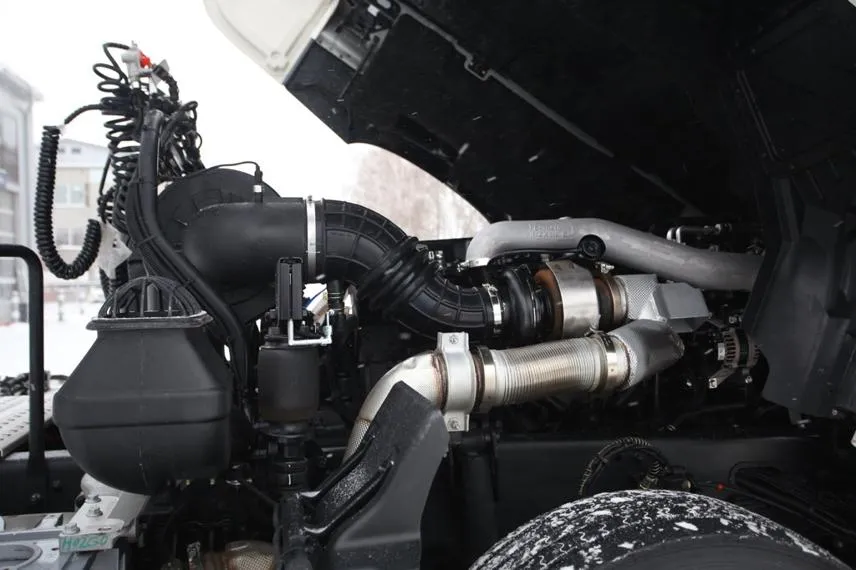 Седельный тягач DongFeng GX 6x4